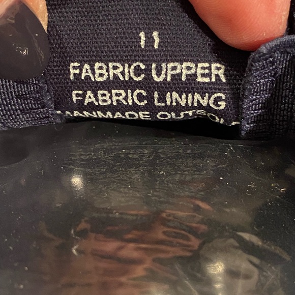 Men’s canvas loafers size 11. - Picture 5 of 5